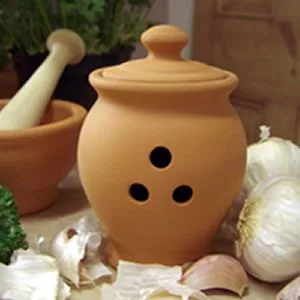 Garlic Pot